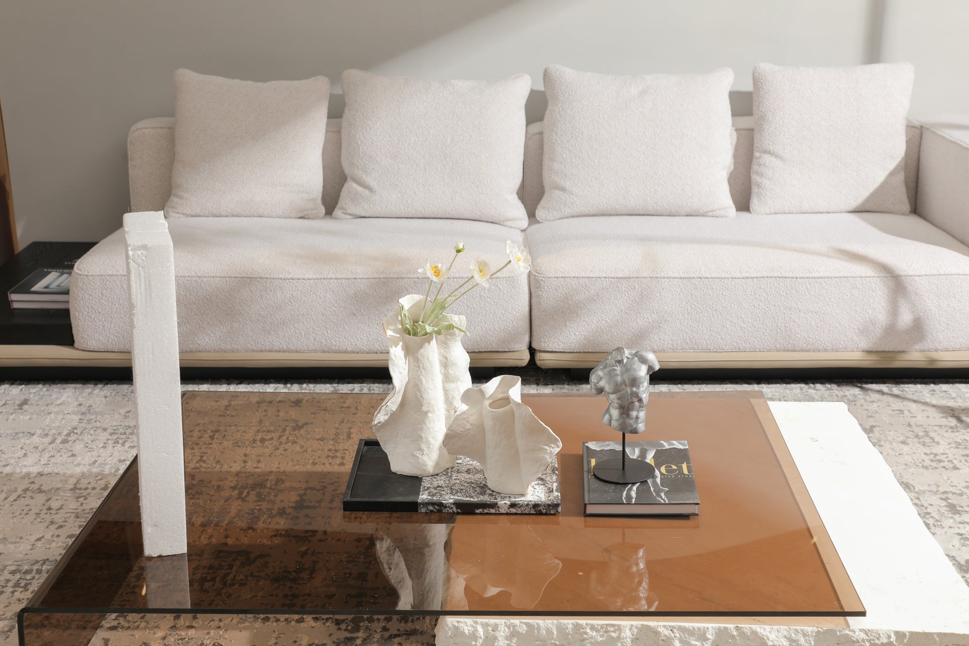 The Kintsugi Bloom Vase Home Decor